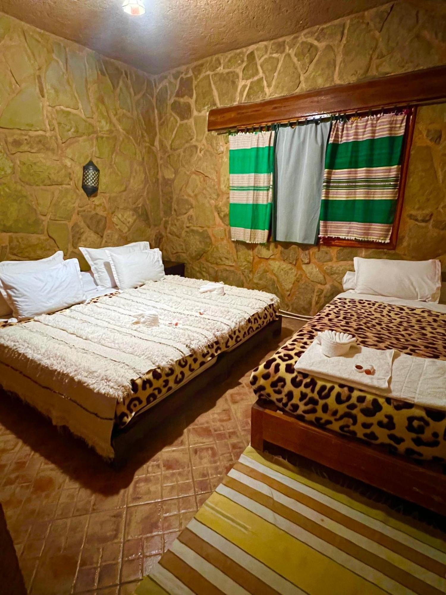 Ferme D'Hote La Vallee Azru Kültér fotó