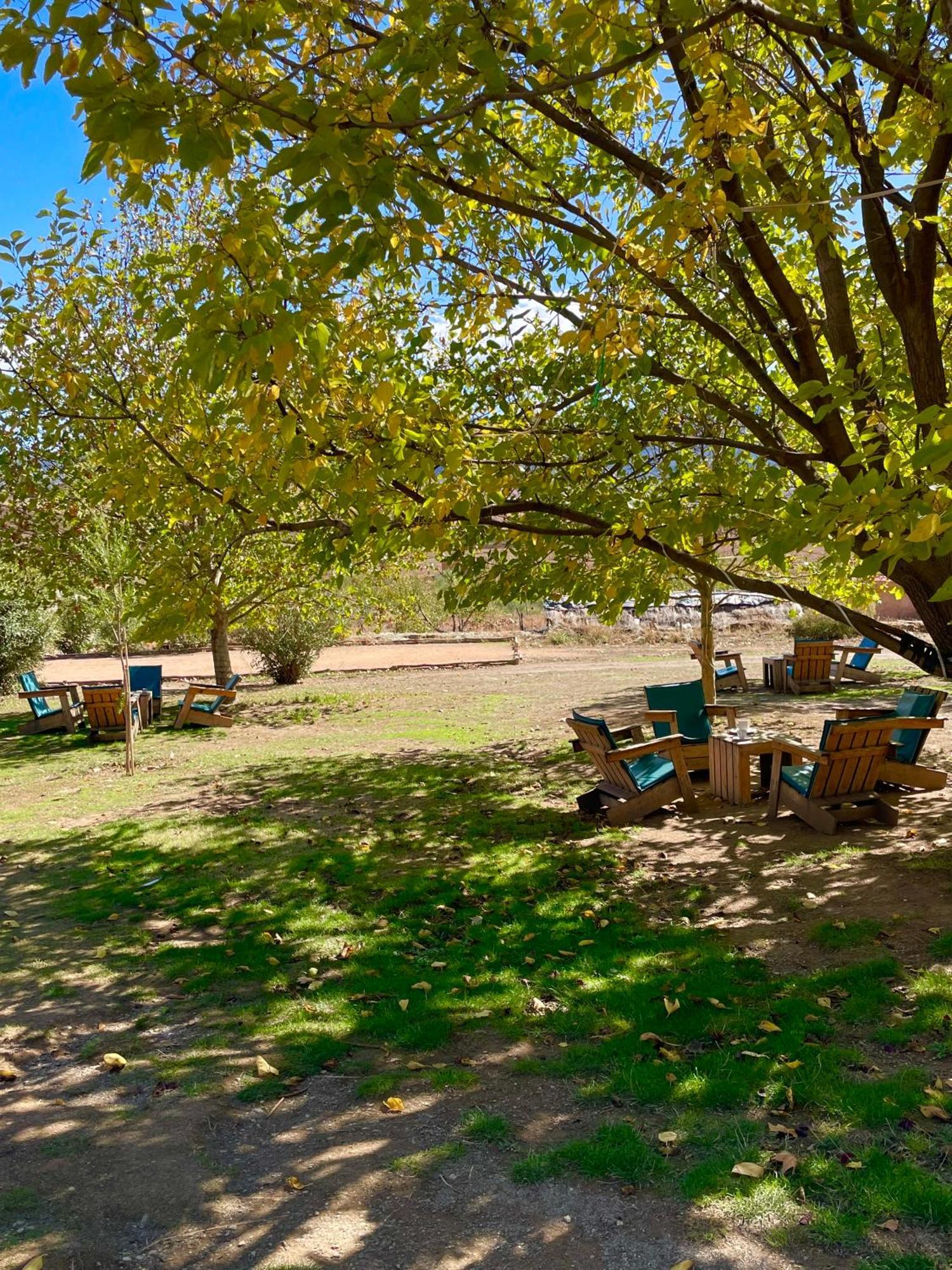 Ferme D'Hote La Vallee Azru Kültér fotó