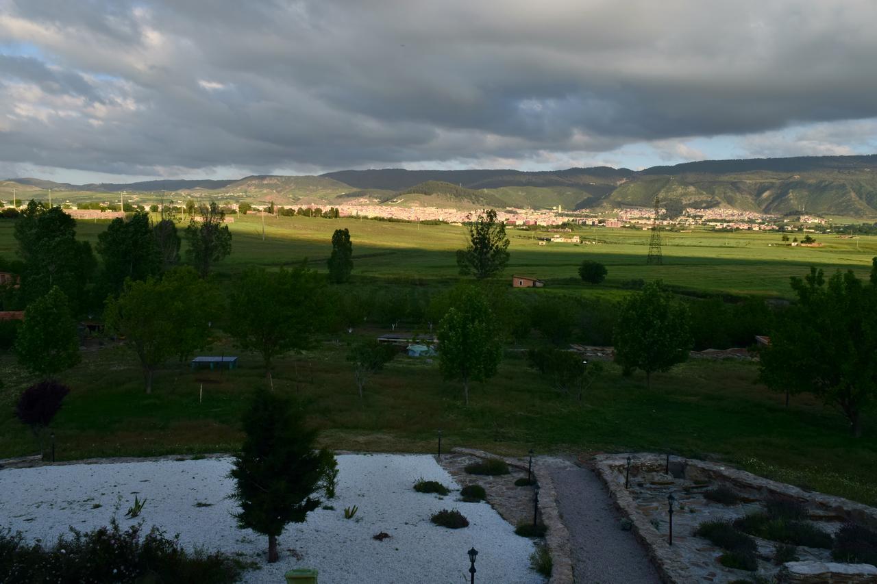 Ferme D'Hote La Vallee Azru Kültér fotó